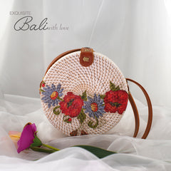 Trendy Rattan Bag with Printed Motif