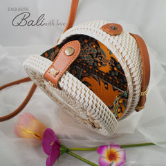 Trendy Rattan Bag Plain