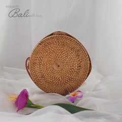 Trendy Rattan Bag Plain