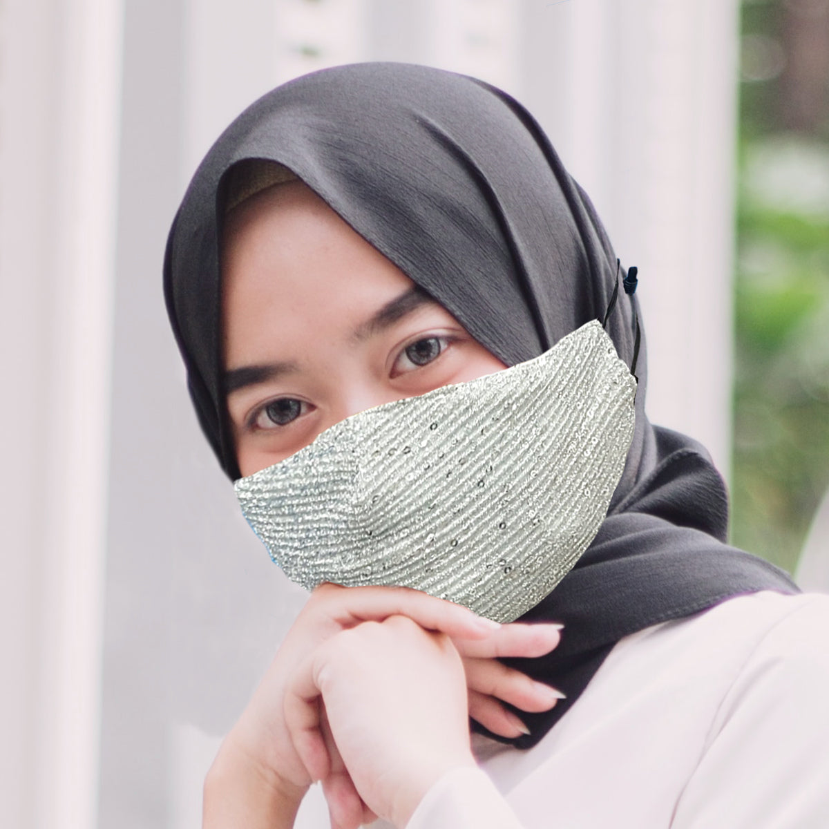 Glitter Face Mask (2 pcs) Glitter Face Mask (2 pcs)